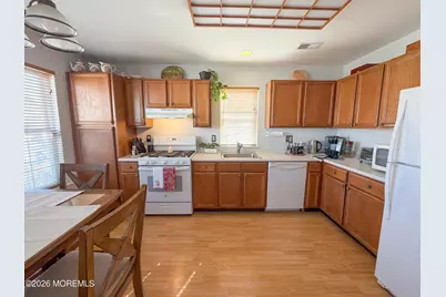 110 Prosperity Court, Toms River Township, NJ 08755 - Photo 5
