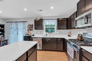 703 Cyprus Ct, Forked River, NJ 08731 - Photo 15