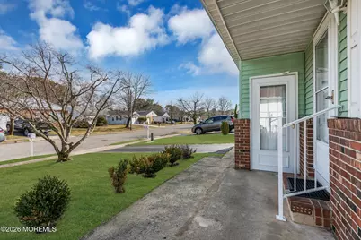 8 Redlands Court, Toms River Township, NJ 08757 - Photo 7