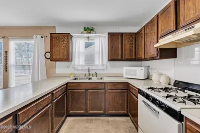 8 Redlands Court, Toms River Township, NJ 08757 - Photo 15