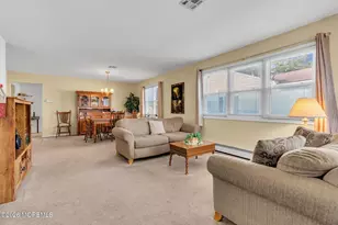 8 Redlands Ct, Toms River Township, NJ 08757 - Photo 9