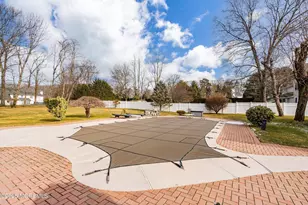 26 Oxford Ln, Eatontown, NJ 07724 - Photo 31