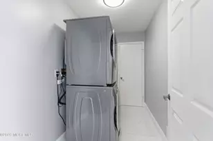 26 Oxford Ln, Eatontown, NJ 07724 - Photo 17