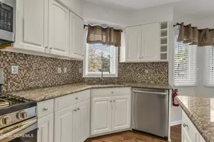 161 Impatiens Ct, Toms River Township, NJ 08753 - Photo 7