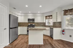 161 Impatiens Ct, Toms River Township, NJ 08753 - Photo 5