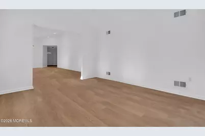 11 Schoolhouse Lane, Lakewood, NJ 08701 - Photo 9