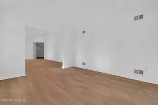 11 Schoolhouse Ln, Lakewood, NJ 08701 - Photo 9