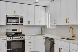 11 Schoolhouse Ln, Lakewood, NJ 08701 - Photo 17