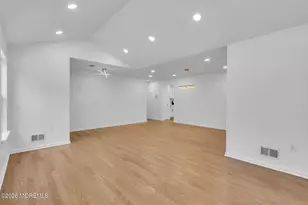 16 Rosewood Ct, Lakewood, NJ 08701 - Photo 53