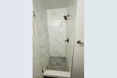 76 Des Moines Court, Tinton Falls, NJ 07712 - Photo 9