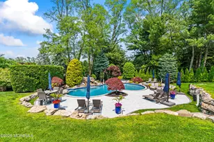 25 Muncy Dr, West Long Branch, NJ 07764 - Photo 23