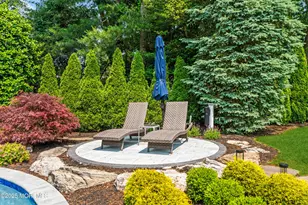 25 Muncy Dr, West Long Branch, NJ 07764 - Photo 17