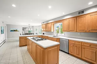 25 Muncy Dr, West Long Branch, NJ 07764 - Photo 55