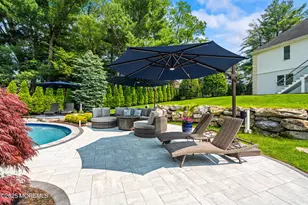 25 Muncy Dr, West Long Branch, NJ 07764 - Photo 5