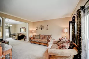 31 Dressage Pl, Freehold, NJ 07728 - Photo 5