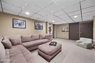 72 Fox Chase Ct, Freehold, NJ 07728 - Photo 41