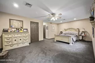 72 Fox Chase Ct, Freehold, NJ 07728 - Photo 35