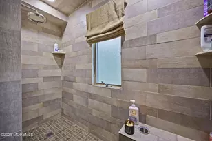 72 Fox Chase Ct, Freehold, NJ 07728 - Photo 43