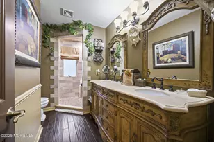 72 Fox Chase Ct, Freehold, NJ 07728 - Photo 39