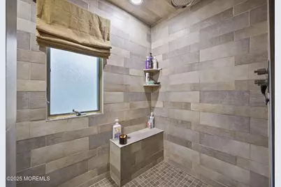 72 Fox Chase Court, Freehold, NJ 07728 - Photo 37