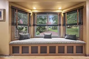 72 Fox Chase Ct, Freehold, NJ 07728 - Photo 15