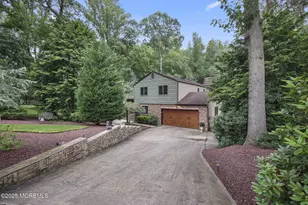 72 Fox Chase Ct, Freehold, NJ 07728 - Photo 3