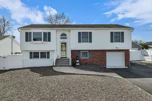 114 Mizzen Rd, Brick, NJ 08723 - Photo 1