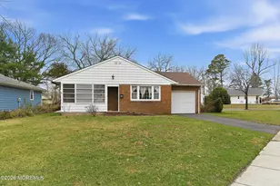 56 Bellflower Ct, Toms River Township, NJ 08755 - Photo 3