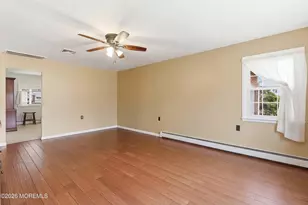 56 Bellflower Ct, Toms River Township, NJ 08755 - Photo 5