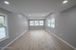 56 Marcia Memorial Cir, Jackson, NJ 08527 - Photo 3