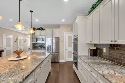 53 Lawley Drive, Lincroft, NJ 07738 - Photo 7