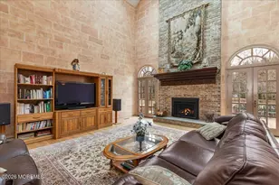 5 Tara Ct, Holmdel, NJ 07733 - Photo 9