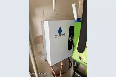 96 Woodchuck Parkway, Whiting, NJ 08759 - Photo 13