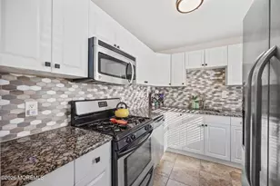 300 Deal Lake Dr, Asbury Park, NJ 07712 - Photo 11