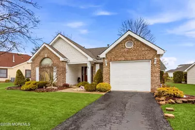 54 Caldwell Terrace, Marlboro Township, NJ 07746 - Photo 3