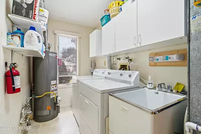 54 Caldwell Terrace, Marlboro Township, NJ 07746 - Photo 13