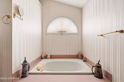 54 Caldwell Terrace, Marlboro Township, NJ 07746 - Photo 23