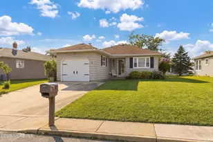 10 Abaco St, Toms River Township, NJ 08757 - Photo 1