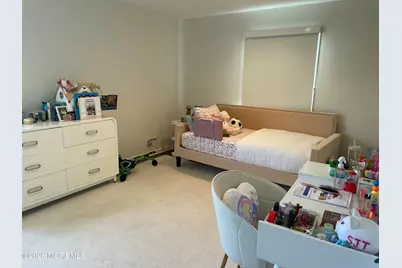 60 Larchwood Avenue, Oakhurst, NJ 07755 - Photo 9