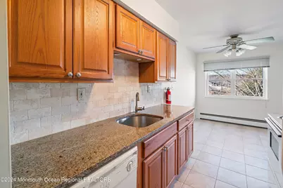 80 Manchester Court #F, Freehold, NJ 07728 - Photo 7