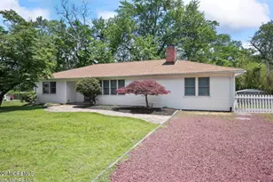 2025 Lesser Pkwy, Oakhurst, NJ 07755 - Photo 1