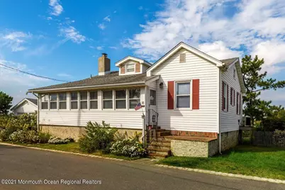 15 Riverview Road, Monmouth Beach, NJ 07750 - Photo 1