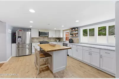 30 Mountain Avenue, Hazlet Township, NJ 07730 - Photo 7