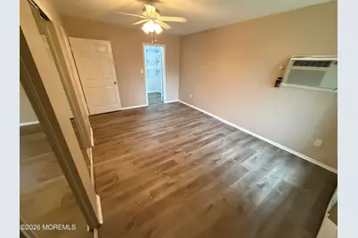 218 Medford Court #H, Manalapan Township, NJ 07726 - Photo 3