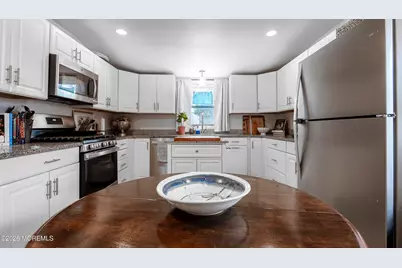 233 S Green Street, Tuckerton, NJ 08087 - Photo 9