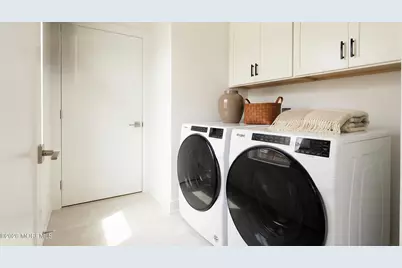 2 Valiant Court, Middletown, NJ 07748 - Photo 21