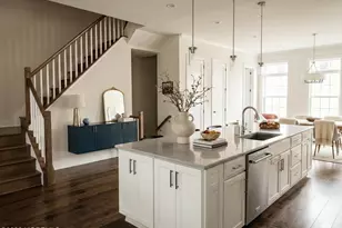 2 Valiant Ct, Middletown, NJ 07748 - Photo 5