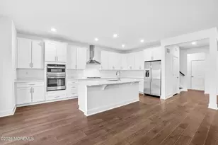 103 Woolley Ct, Oakhurst, NJ 07755 - Photo 9