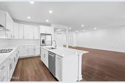 103 Woolley Court, Oakhurst, NJ 07755 - Photo 13