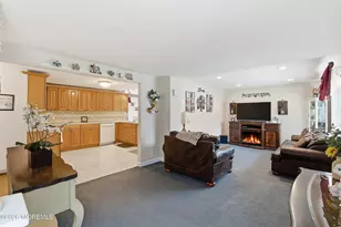 219 Stuart St, Howell Township, NJ 07731 - Photo 5